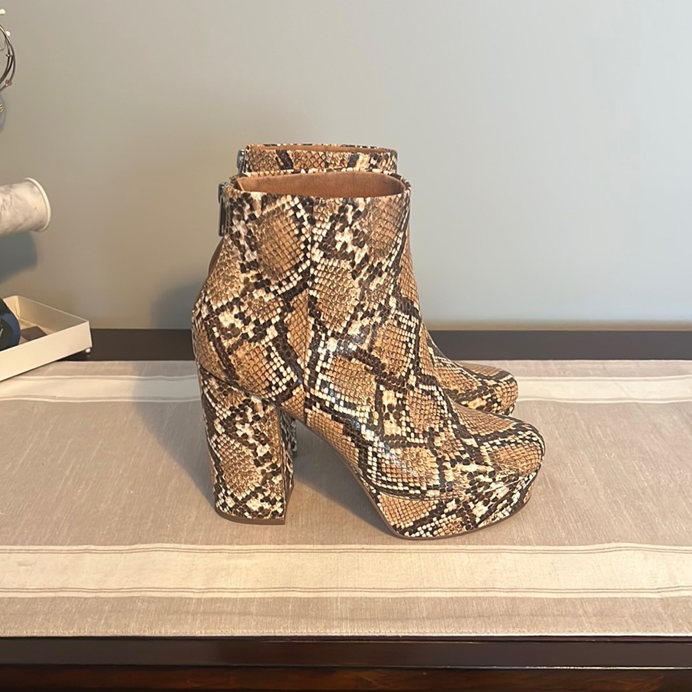 Snakeskin Steve Madden platform booties